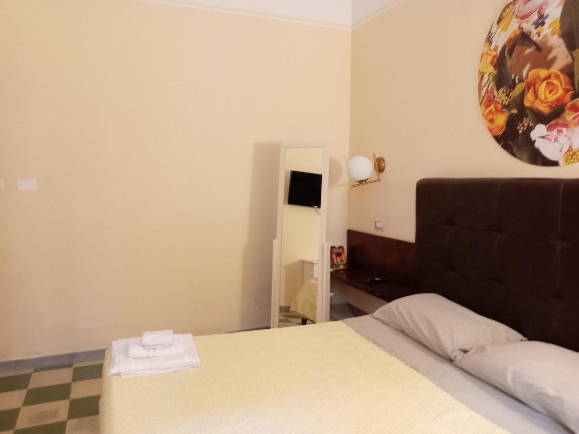 Piazza Verdi Liberty House Lecce Kültér fotó