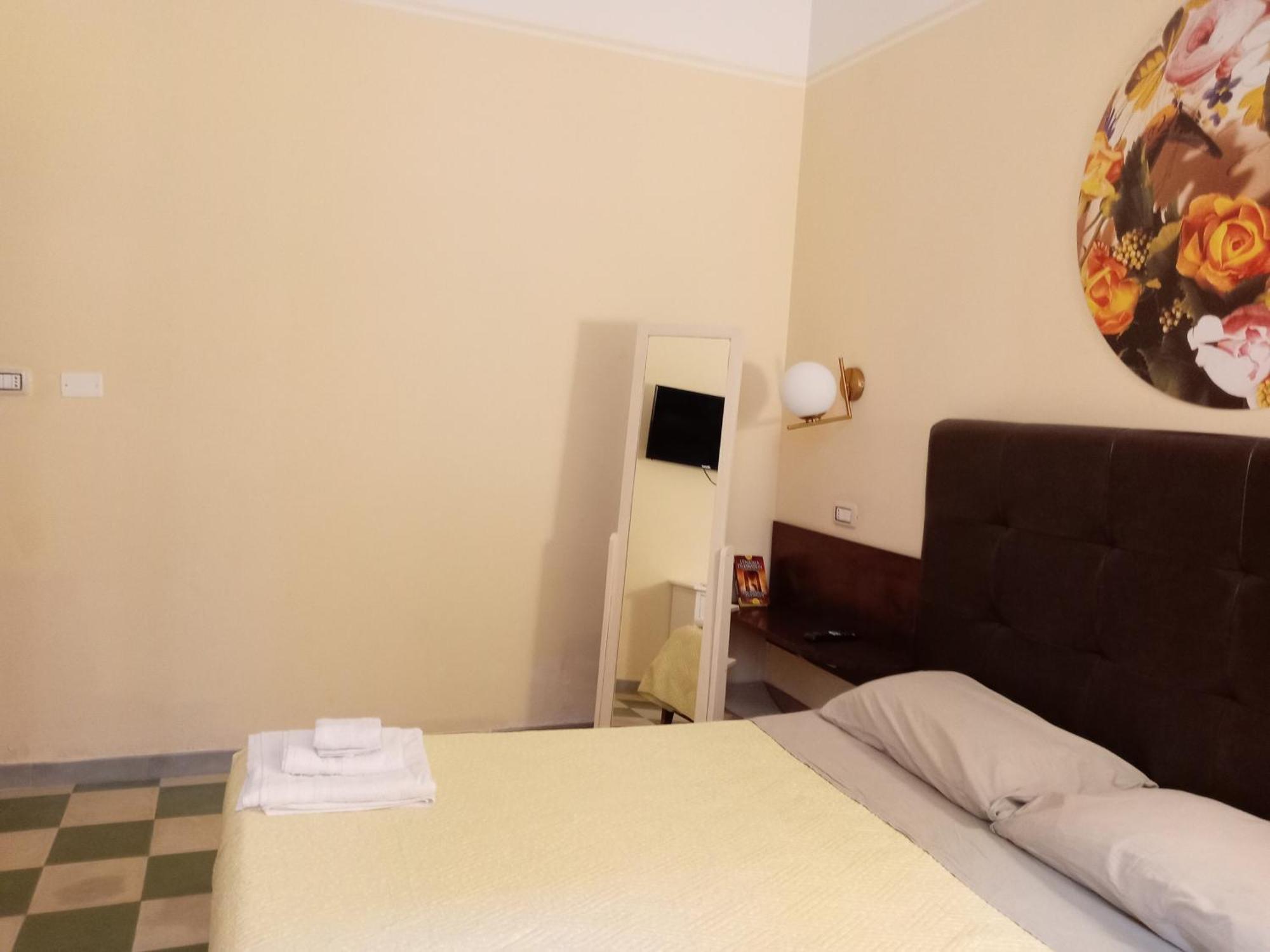 Piazza Verdi Liberty House Lecce Kültér fotó