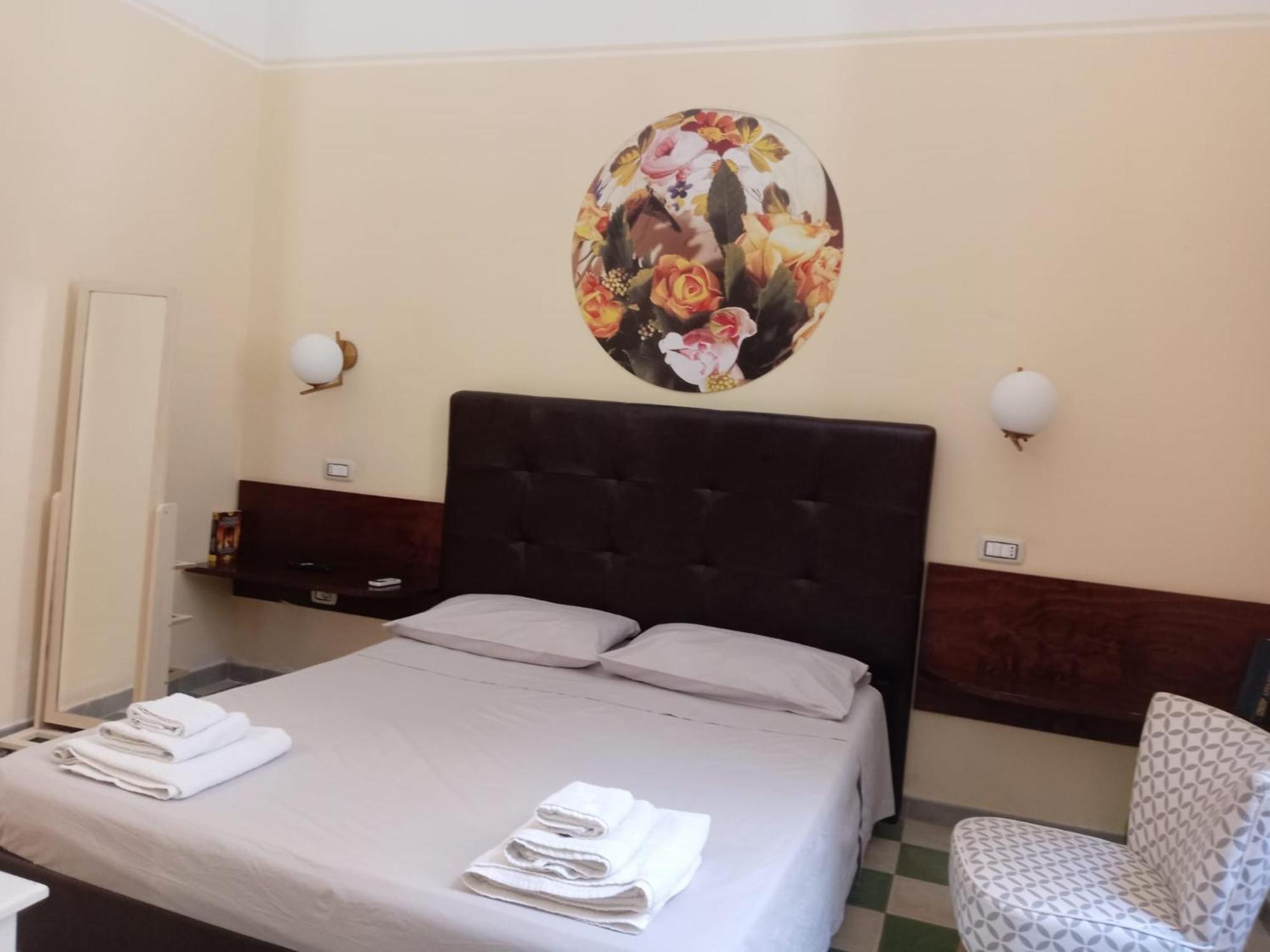 Piazza Verdi Liberty House Lecce Kültér fotó