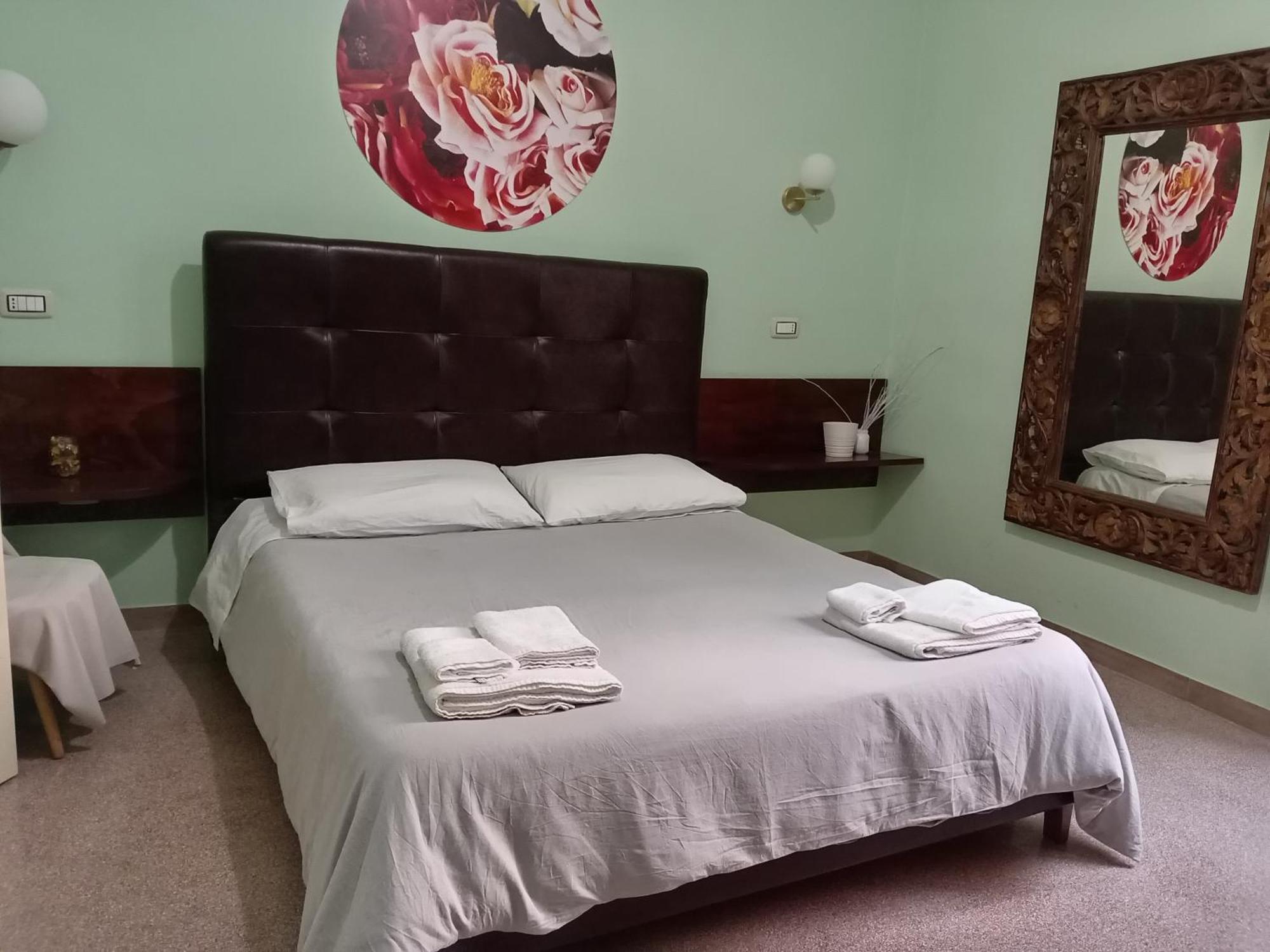 Piazza Verdi Liberty House Lecce Kültér fotó